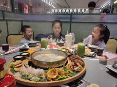 -椰小鸡·琼州糟粕醋·火锅(美兰缤纷城店)