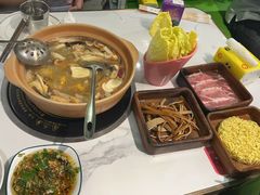 -菌小白·野生菌火锅(时尚天河店)