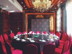 -半岛公馆(淞兴西路店)