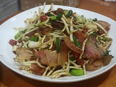-榕江牛瘪牛肉火锅