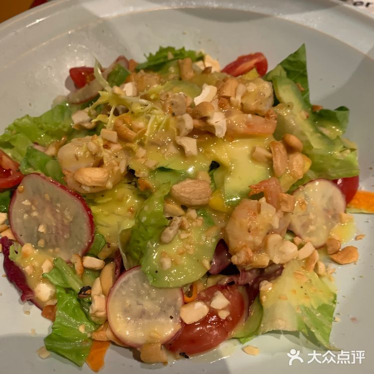 越喝越开心，斯佩尔特有点苦