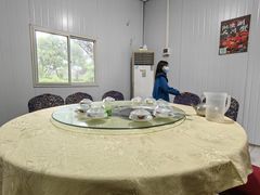 -红旗山庄(圭峰山店)