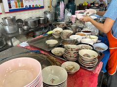 -榮泰米粉湯(Left Shop)