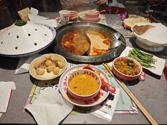 -生活如沸·顺德水牛奶火锅(大学路店)