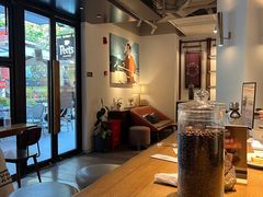 -Peet's 皮爷咖啡(东湖路手作店)