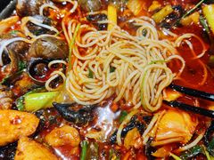 -老闵田螺馆·南昌特色小炒(梦时代店)