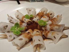 藕遇蛏子-新雅粤菜馆(南京东路店)