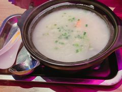 海鲜粥-宴誉恋海·名蚝盛宴烧烤酒馆(总统府1912店)