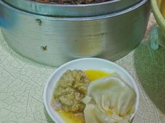 特色蟹黄汤包-笑云开汤包店(网巾市店)