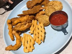 -必胜客(漕宝路店)