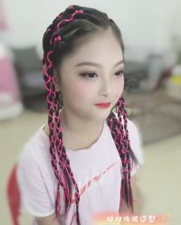 -双双化妆造型工作室