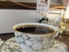 -Café Monson