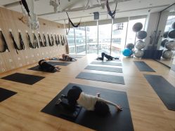 -亦美瑜伽·普拉提