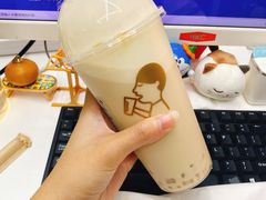 -喜茶(北京华贸购物中心店)