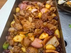 -老东镇啤酒屋海鲜加工·蒸汽海鲜·海鲜烧烤(台东店)