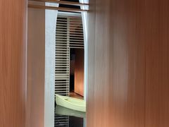 -涨巢·潮玩水疗局