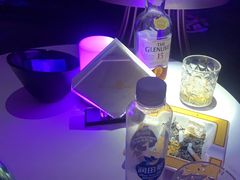 -外滩8号 whisky bar(金延大厦店)