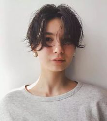 -GIRL STYLE 烫发·染发沙龙