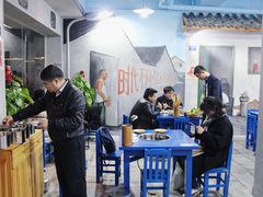 大堂-马路边边·成都串串(翠柏路店)
