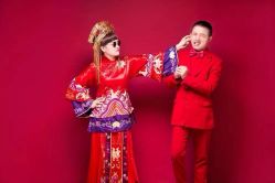 点击看大图 -太郎花子婚纱摄影艺术中心
