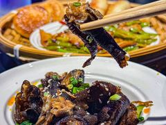 -粉墨特色菜·烧烤音乐酒馆
