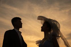 点击看大图 -挪娅婚纱摄影皇家会所