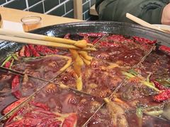 -正贰捌经重庆老火锅(建设路店)