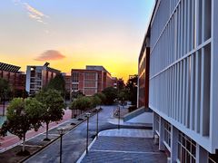 -南京外国语学校(仙林分校西区)