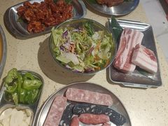 -安小胖韩国烤肉(财富广场画苑小区店)