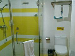 -7天酒店·广州天河公园地铁站店