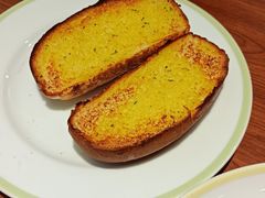 蒜香面包-萨莉亚意式餐厅(大宁音乐广场店)