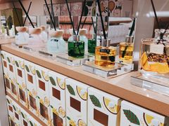 -名创优品(山东青岛华润万象城店)