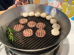 -佟爷·老北京炙子烤肉(长寿路店)