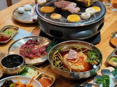 -青瓦餐厅·生鱼片·韩园烤肉(西塔店)