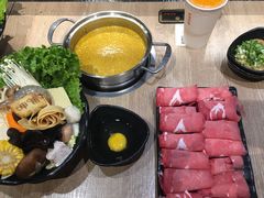 -呷哺呷哺(新世界百货望京店)