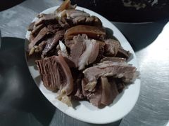 -阿婆东山羊肉店(鸿港海鲜批发市场店)