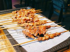 -喝丢一只鞋海鲜烧烤·海肠捞饭(东关街店)