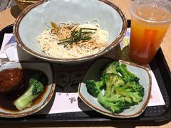 -东方既白(虹桥机场店)