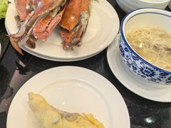 -东方红海鲜百汇(国际大厦店)