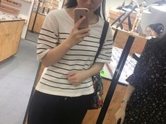 -罗伯特眼镜·蔡司官方授权(罗湖国贸店)
