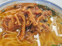 -邱芳粉店(迎宾大道旗舰店)