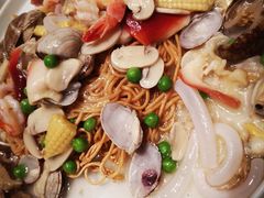 海鲜两面皇-蝶园·装修中(BFC外滩金融中心店)