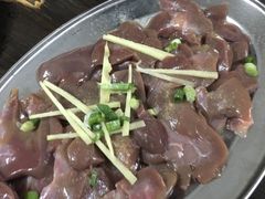 -牛一煲美食(江高店)