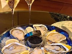 -广州万富希尔顿酒店-感趣自助餐厅·生蚝海鲜刺身