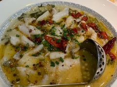-鱼亨小鲜酸菜鱼(大信店)