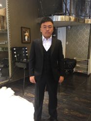 -VV新娘婚纱礼服体验馆