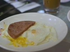 煎双鸡蛋-义顺牛奶公司