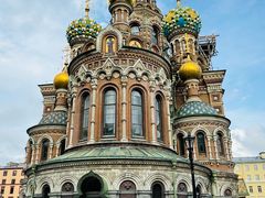 -滴血救世主教堂