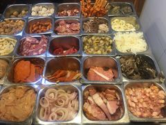-愉肴麻辣香锅(中山路店)