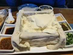 -95号酱骨·一块豆腐(展春园西路店)